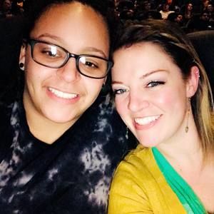 Meet your Posher, Cassaundra